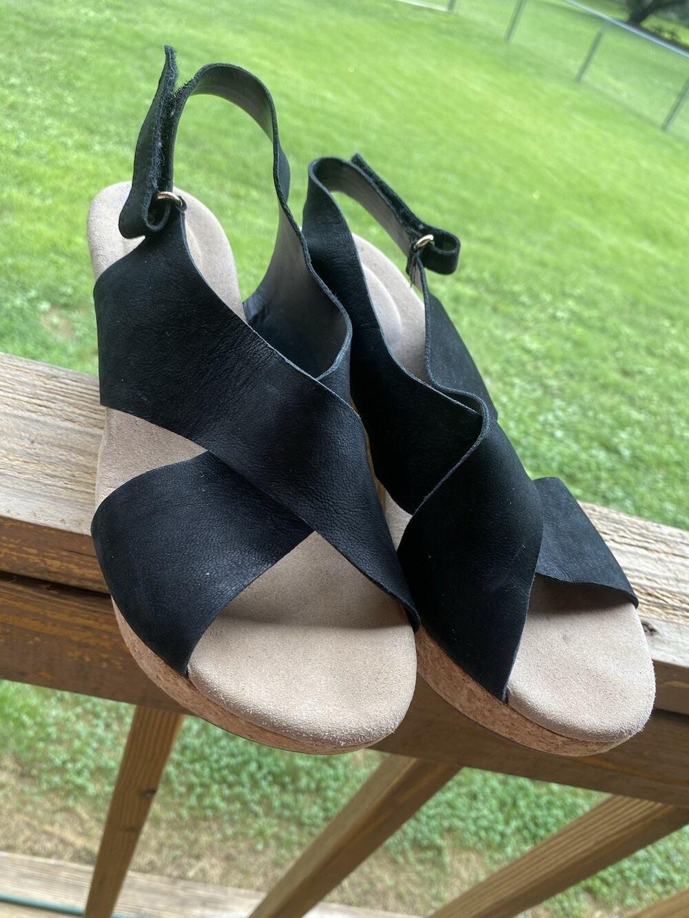 Collection By Clark Black Wedge Sandal Size 8 1/2 med